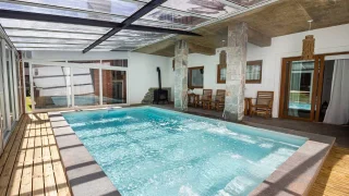 Piscina cubierta Punta Cerezo Cariló