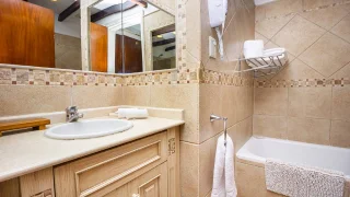 Baño Cabañas 2 Pax, Punta Cerezo, Cariló