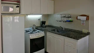 Cocina Apartamento Bosque - 1 dormitorio jardin interno, Las Hadas, Cariló