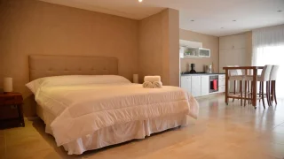 Vista de sommier Monoambiente – Hasta 3 personas – 45 m., Suite House, Cariló