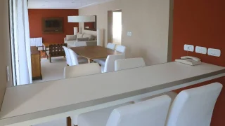 Barra desayuno Departamento de dos ambientes – Hasta 4 personas – 85 m., Suite House, Cariló