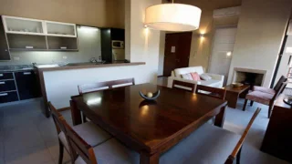Comedor Piedras Blancas Cariló